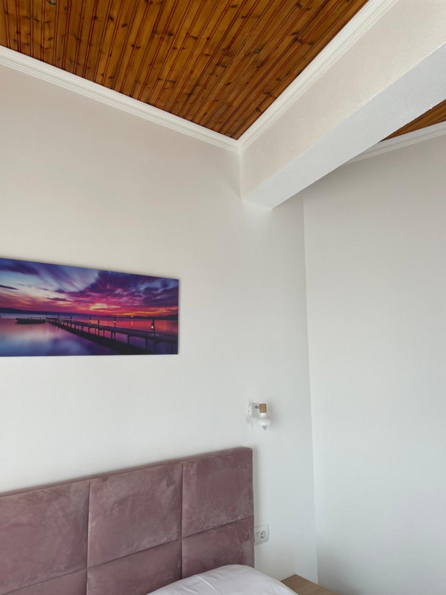 Enma Rooms Kruje Exterior photo