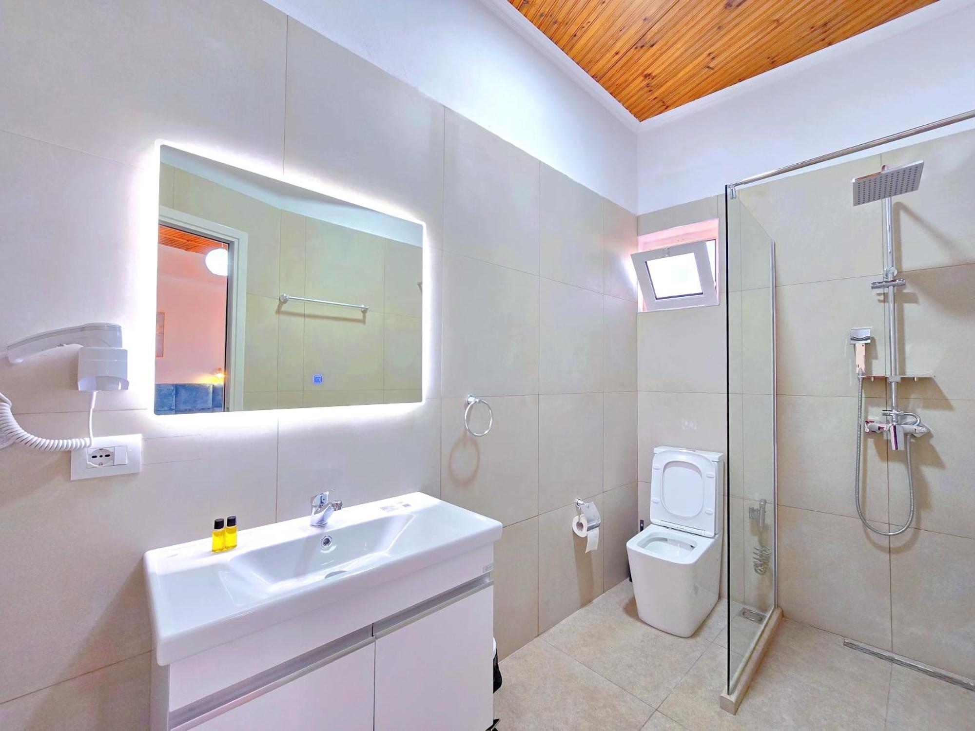 Enma Rooms Kruje Exterior photo