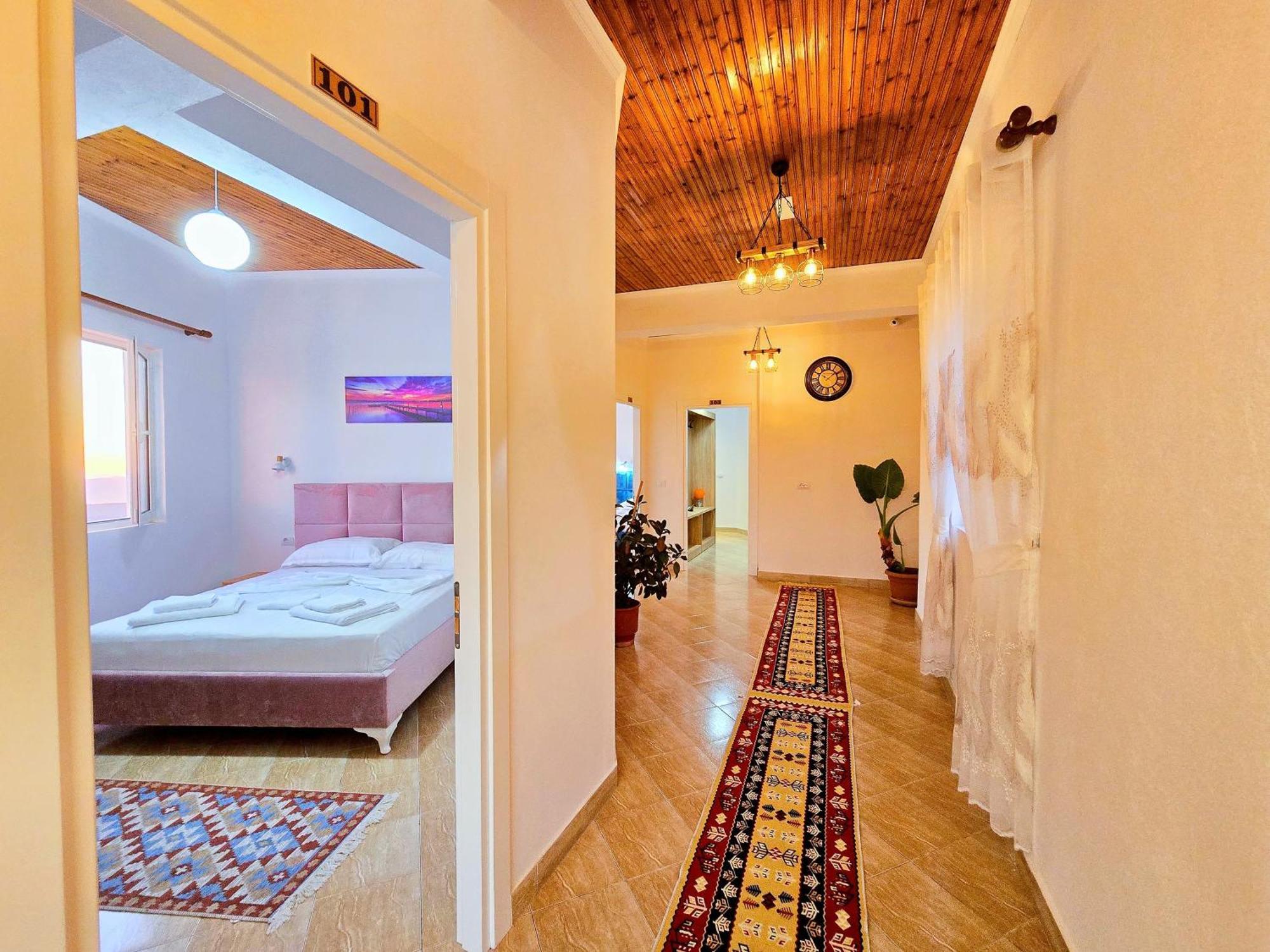 Enma Rooms Kruje Exterior photo