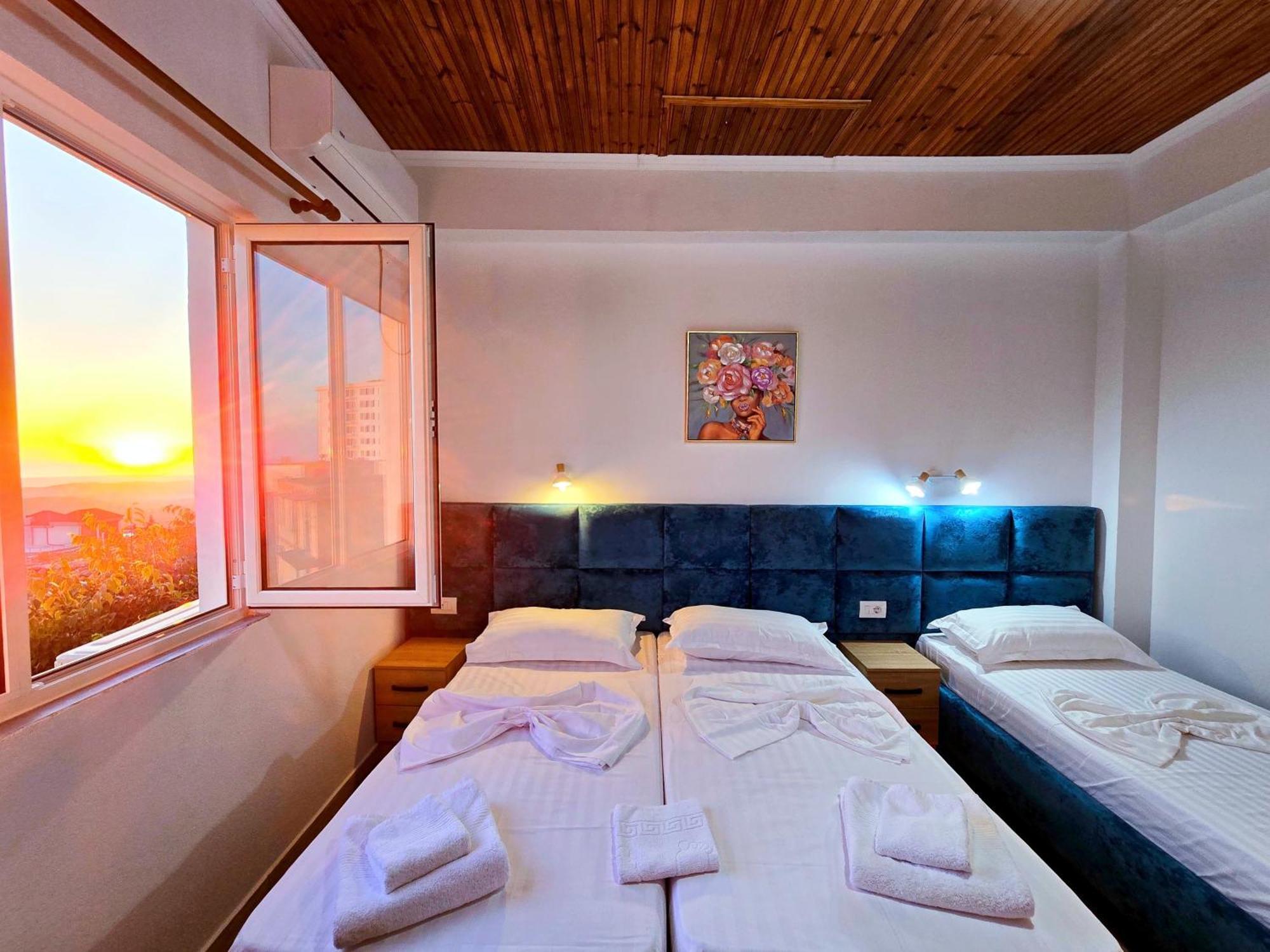Enma Rooms Kruje Exterior photo